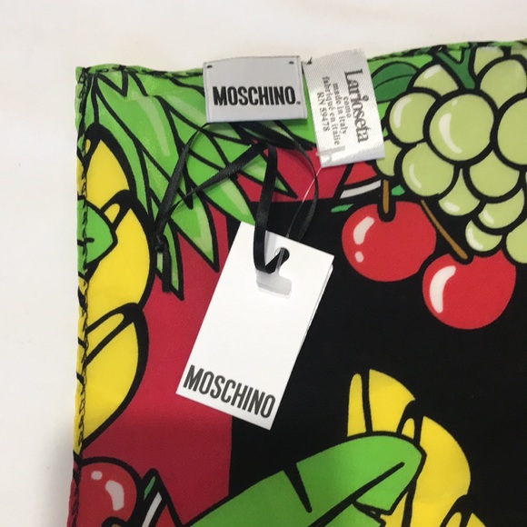 Moschino Toy Bear Fruit Scarf 100% Silk Made in Italy 26”x25” NWT - Picture 8 of 9